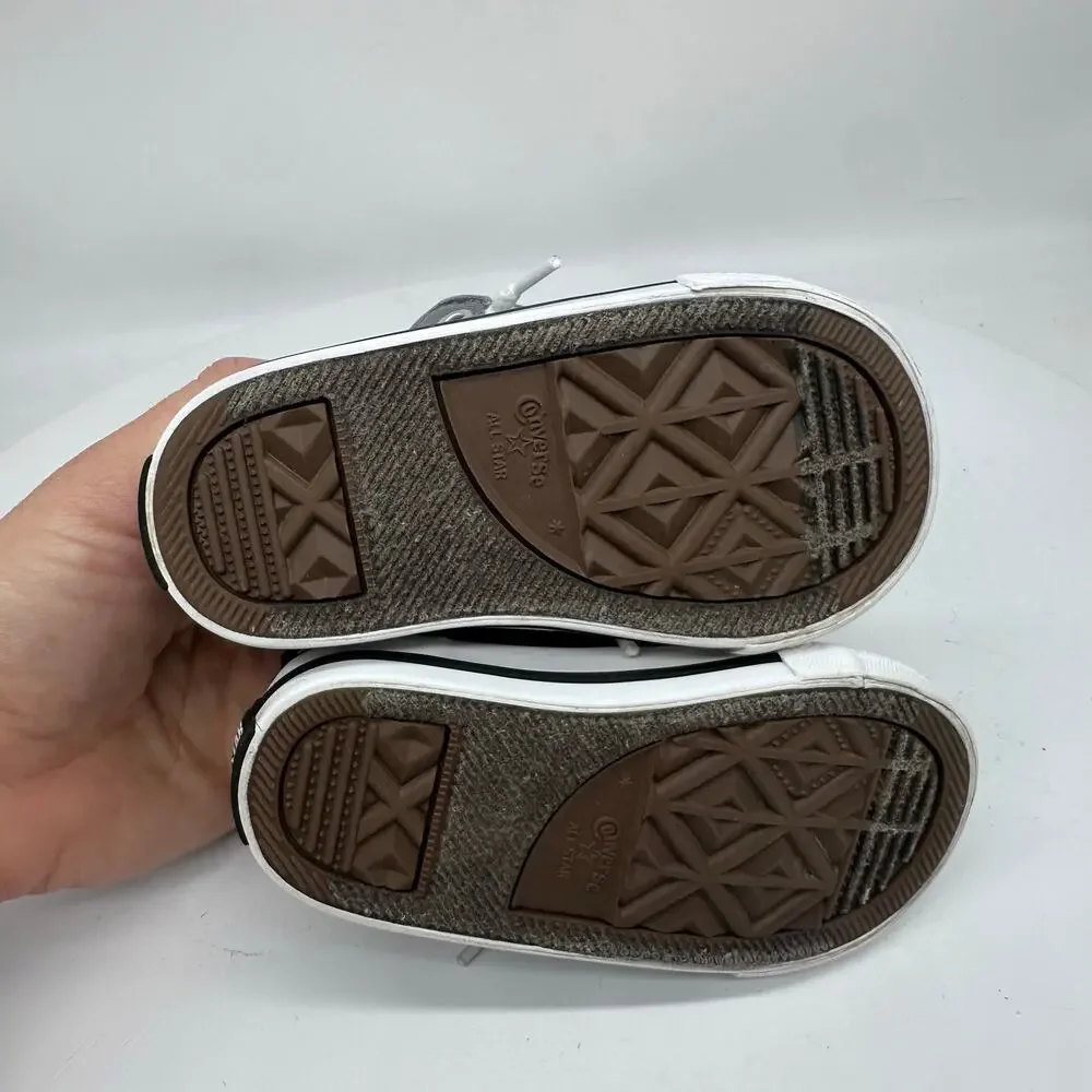 Converse padded collar